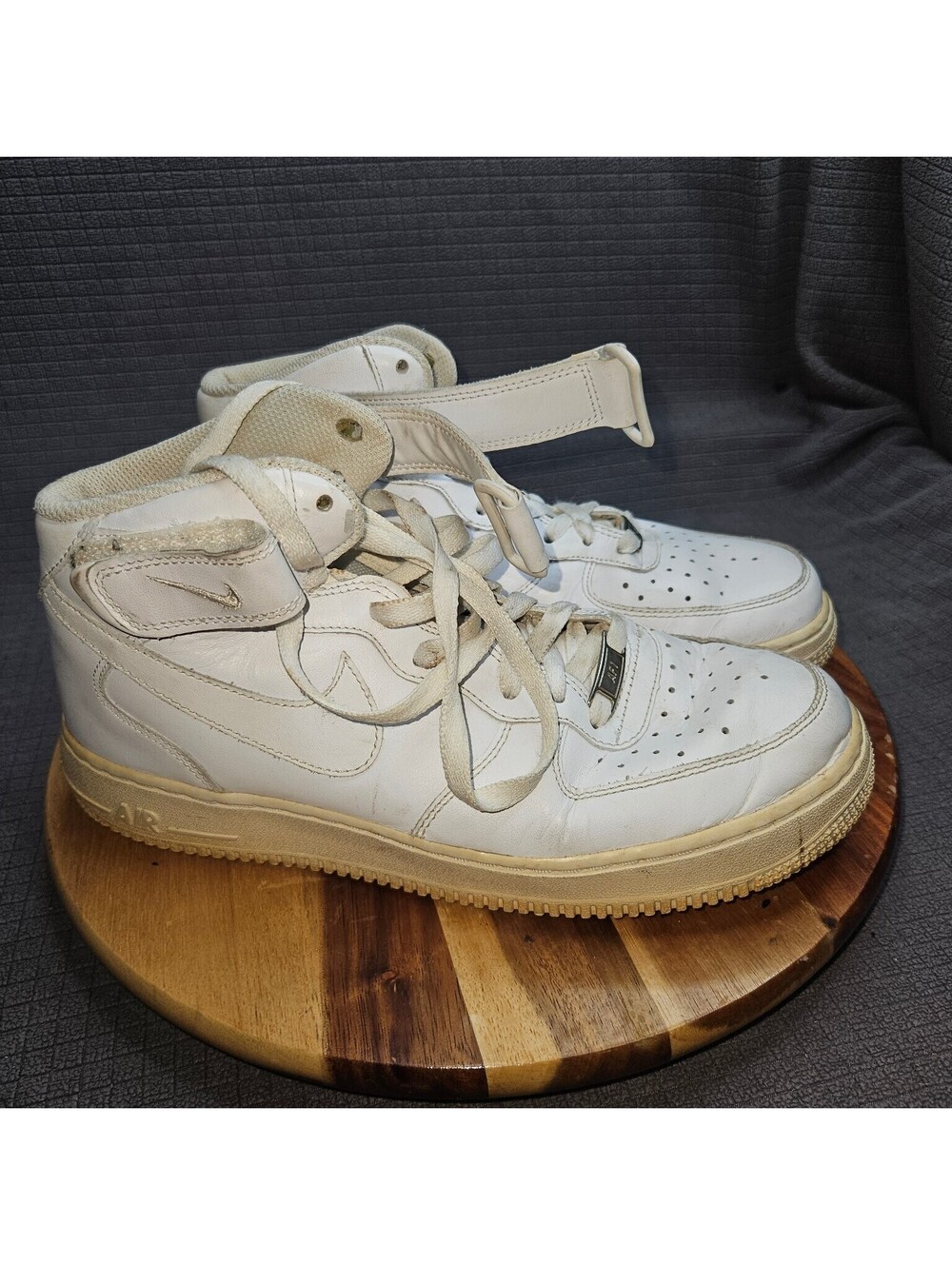 Nike Air Force 1 Mid Men's 8 White Classic AF1 Strap Retro Sneaker